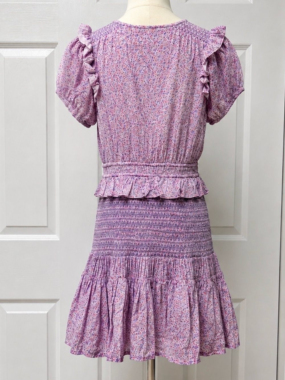 LoveShackFancy Toto Mini Dress Purple Pansy Floral Smocked Ruffle M - Picture 4 of 6